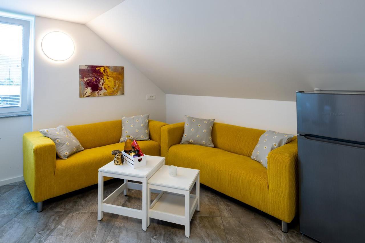 Aparthouse Jana Breg Zirovnica Dış mekan fotoğraf