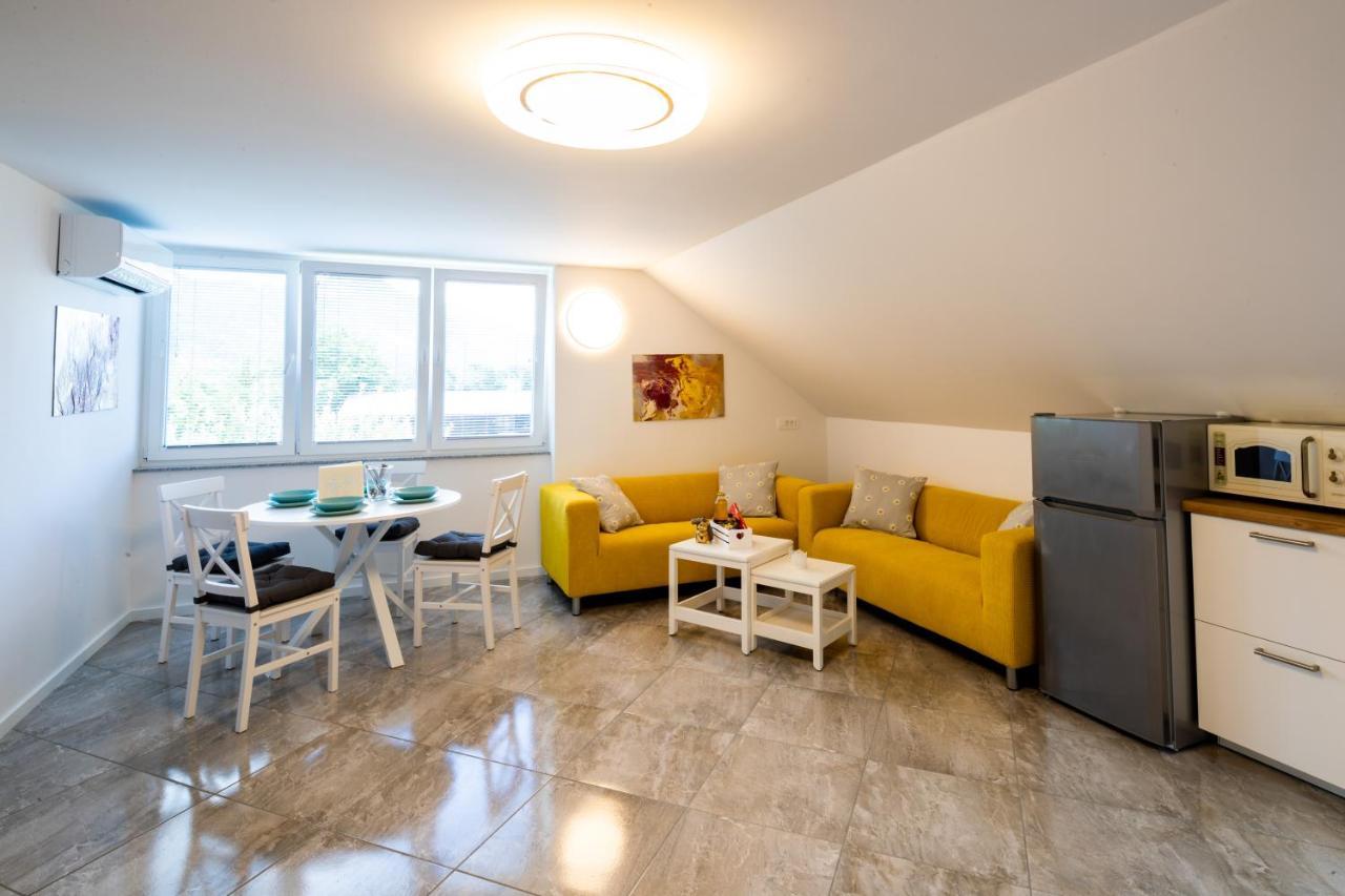 Aparthouse Jana Breg Zirovnica Dış mekan fotoğraf
