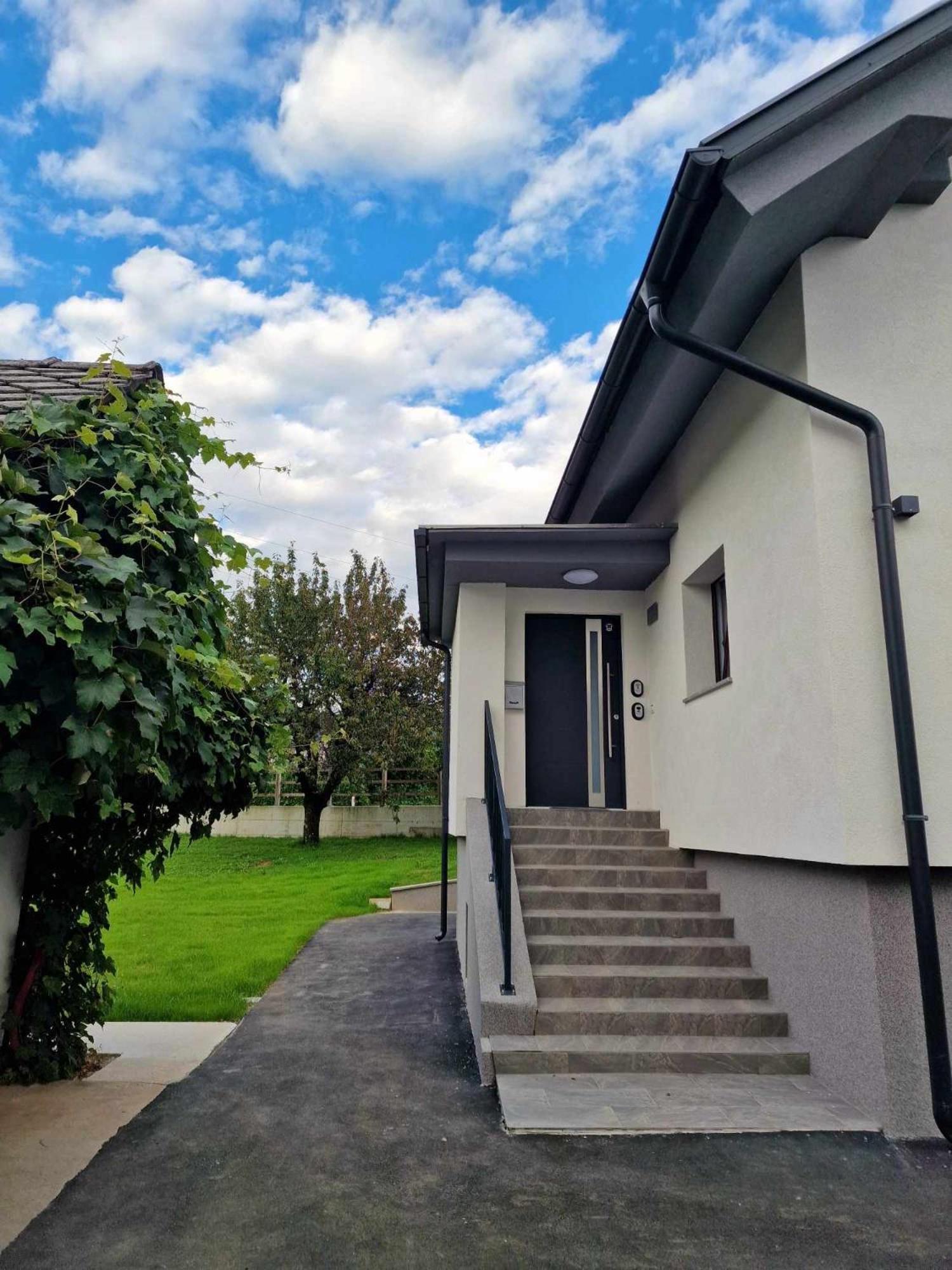 Aparthouse Jana Breg Zirovnica Dış mekan fotoğraf